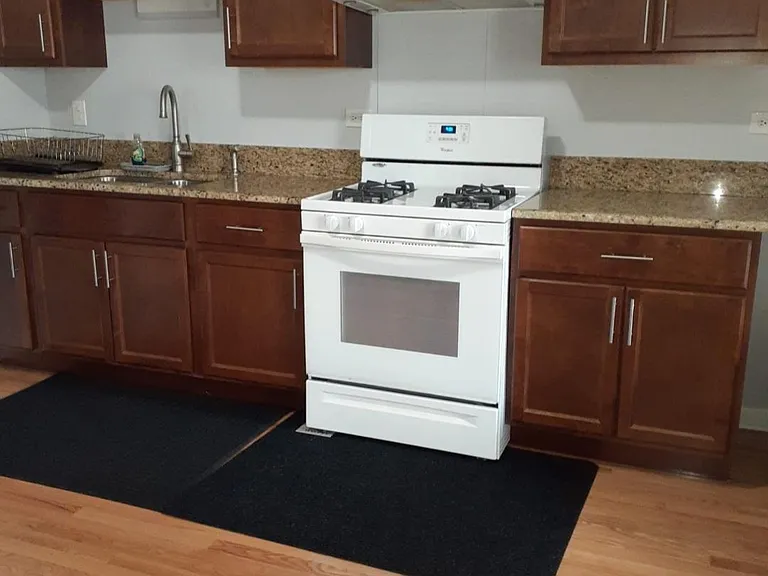5243 W Waveland Ave #2 — Photo 7