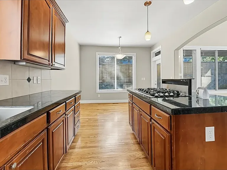 1574 Cypress Point Ave — Photo 13