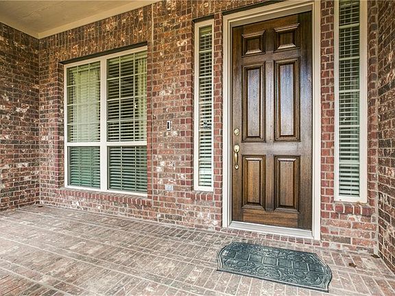 3rd image of 2117 Adeline Dr