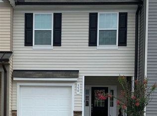 3635 Landshire View Ln, Raleigh, NC 27616