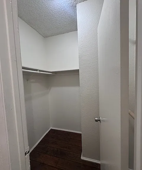 15511 Parthenia St #209 — Photo 6