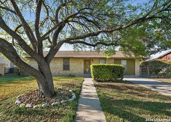 1st image of 2203 COLONY DR