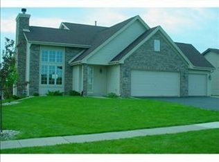 4653 Lindbloom Ln, Cherry Valley, IL 61016