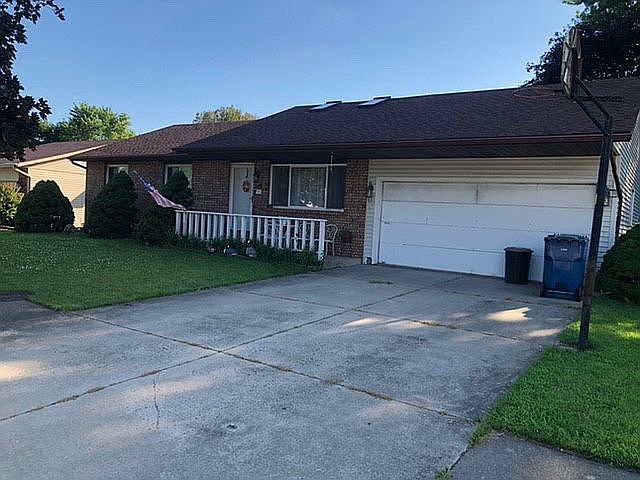1st image of 1085 Quail Dr