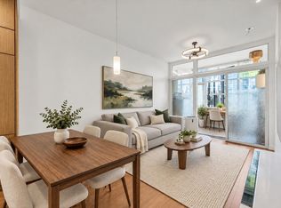 1205 Howe St #1002, Vancouver, BC V6Z 0B2