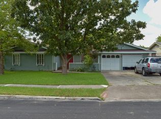 7903 Rustic Frst, San Antonio, TX 78239