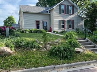 109 W South St, Janesville, MN 56048