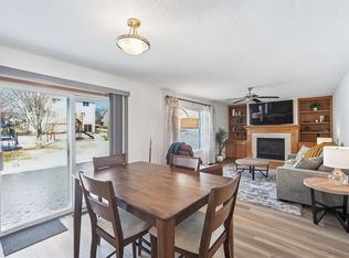 15427 Winston Ave, Urbandale, IA 50323