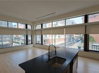 804 Chapel St, New Haven, CT 06510