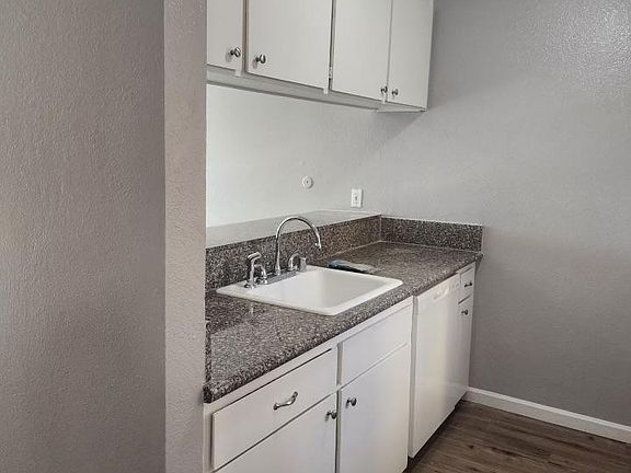 5th image of 123 Kathy Ellen Dr #1-51
