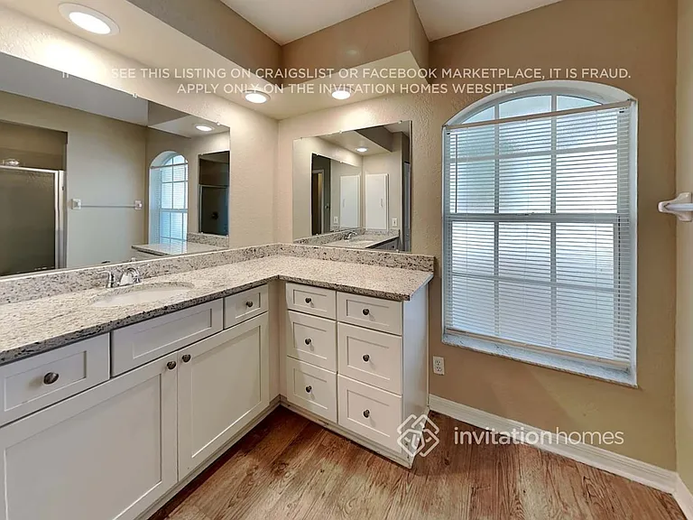 423 Azure Rd — Photo 11