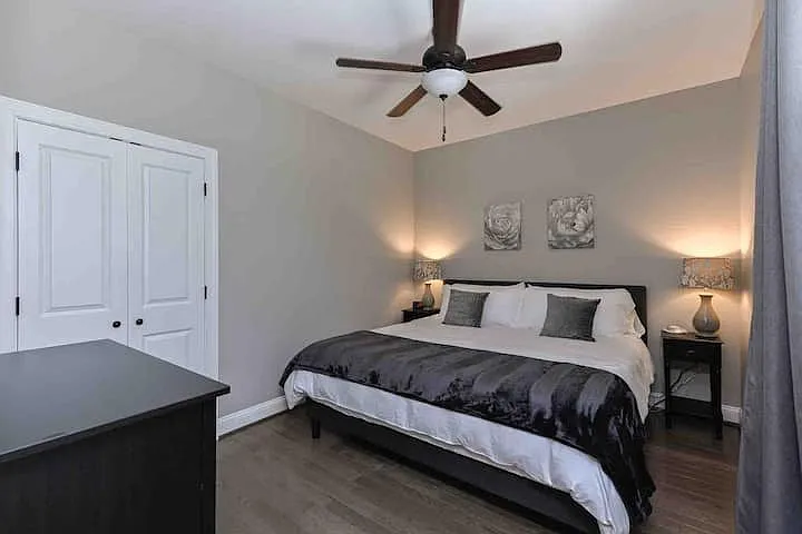 903 Saluda Lake Rd #B — Photo 6