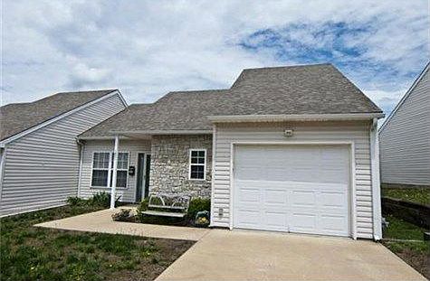 1st image of 1851 Fall Creek Dr