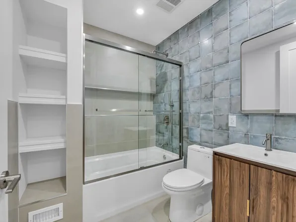 257 East 28th Street image 11 of 19