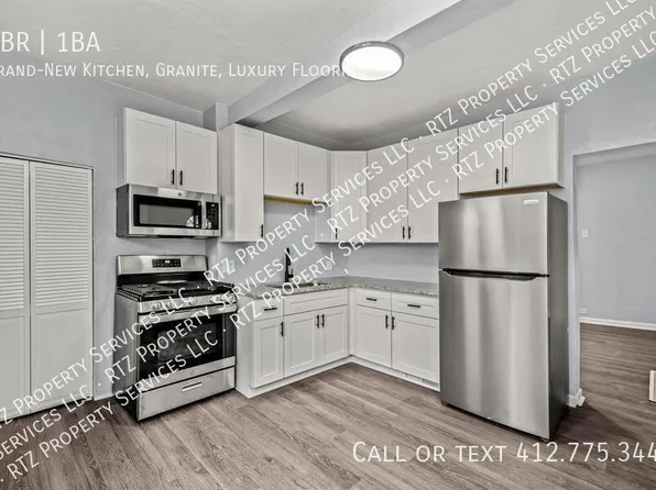 904 Hilltop St #B, Homestead, PA 15120
