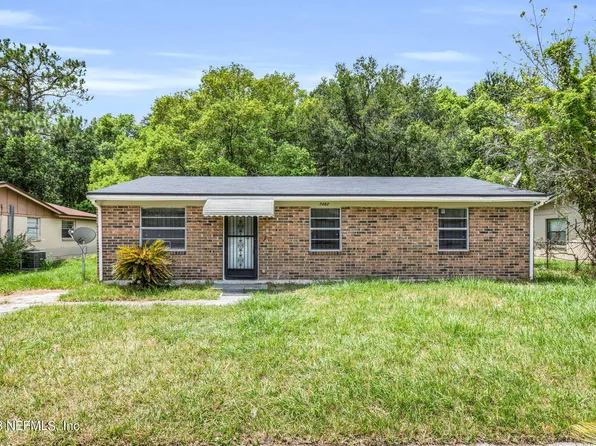 7452 JOHN F KENNEDY Drive W, Jacksonville, FL 32219