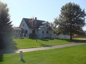 2nd image of 21573 Somerset Downs Ln
