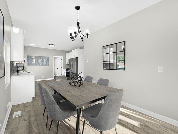 5th image of 526 Linden Ave