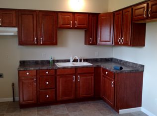 624 McCool Rd, Valparaiso, IN 46385