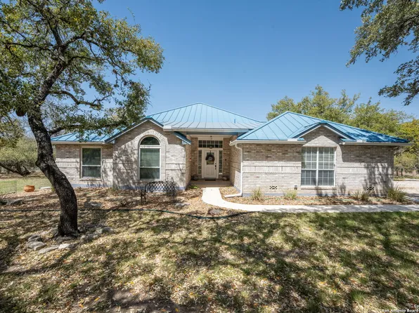 104 Kendall View Dr., Boerne, TX 78006