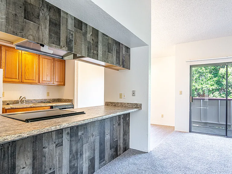 3101 Garden Cir #15 — Photo 3