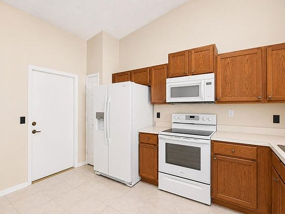 2nd image of 7958 Piper Ln