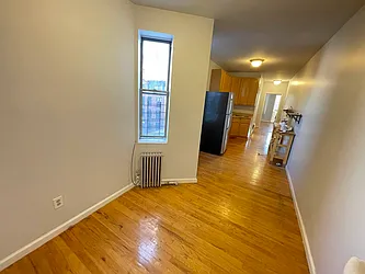 Rented by Tapiro Realty