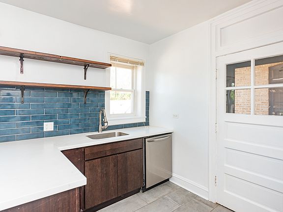 4th image of 3738 W Berteau Ave APT 3