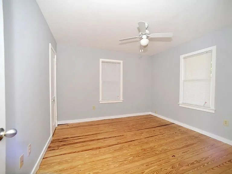19 Highland St — Photo 4