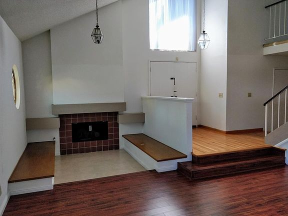 Entryway & step-down conversation area