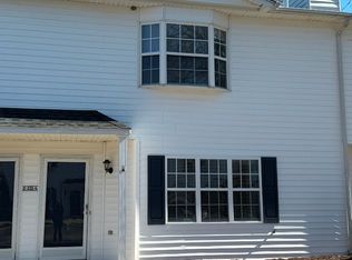 1035 D6 Spring Forest Rd #D-6, Greenville, NC 27834