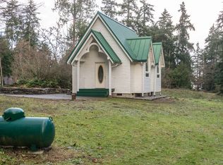 20050 81st Ave SW, Vashon, WA 98070