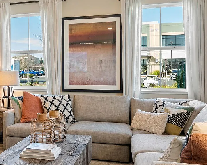 Spacious Townhomes in Provence at Natomas — Photo 20
