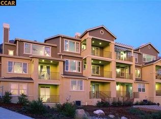 6494 Bayview Dr, Oakland, CA 94605