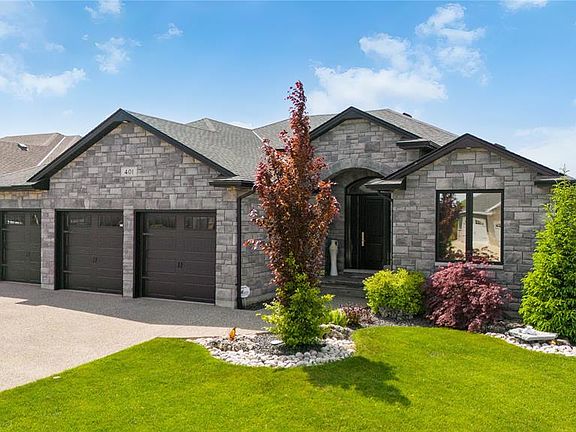 3rd image of 401 Rodriguez Dr