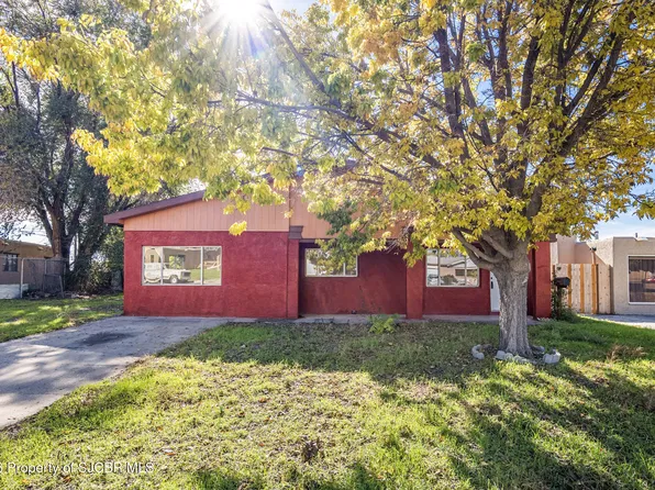 2105 E 16th St, Farmington, NM 87401