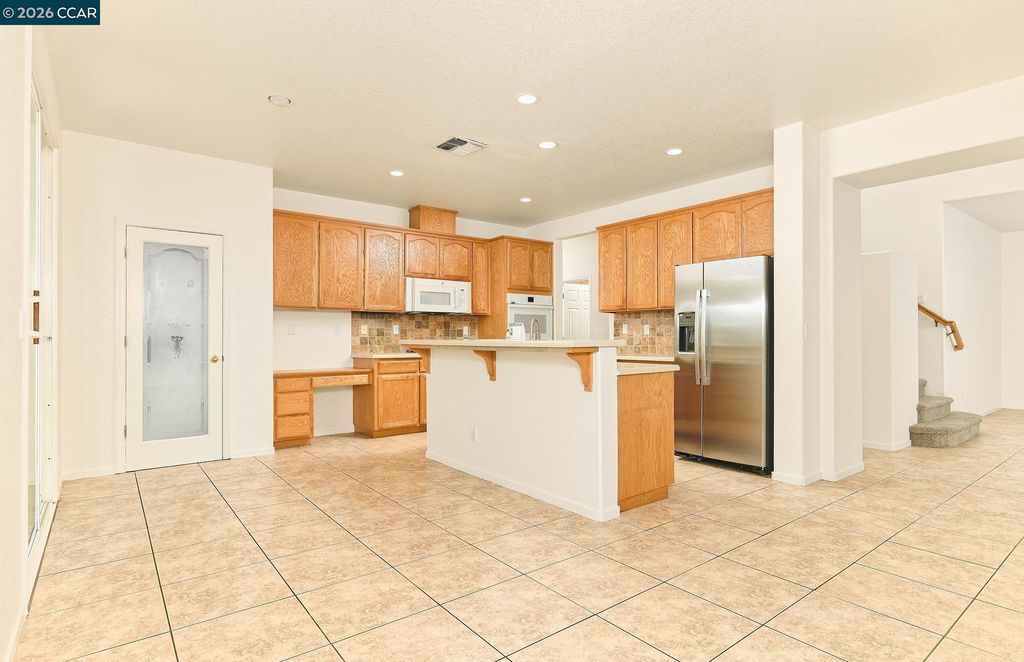 536 Pestana Ave, Manteca, CA - More