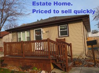 1417 S 31st St, Manitowoc, WI 54220