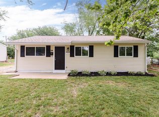 24 Foster Ln, Wentzville, MO 63385
