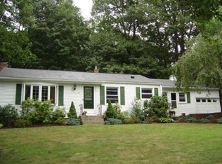 24 Shady Knoll Dr, Longmeadow, MA 01106