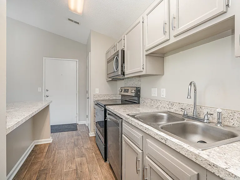 6165 Meadow Rose Ln — Photo 4