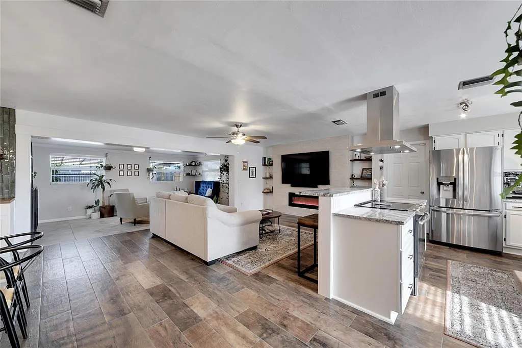 Building Photo - 2138 Timber Ln