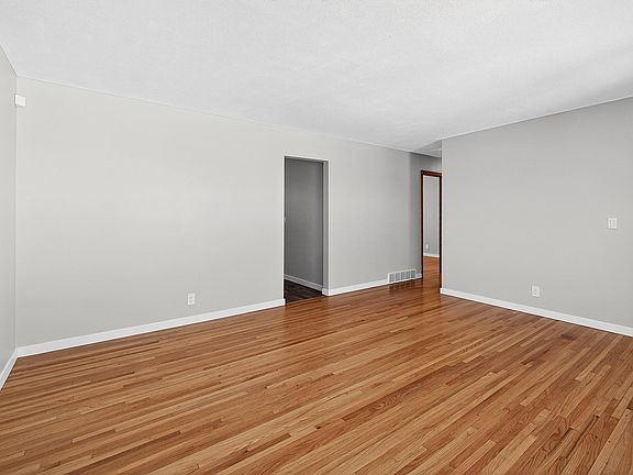5th image of 5844 Washburn Ave S