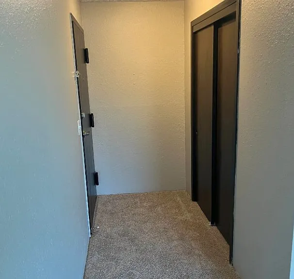 12231 Anne St #12 — Photo 24