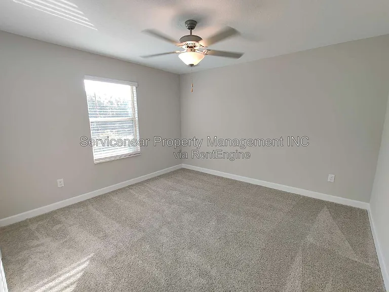 1618 Roseville St — Photo 12