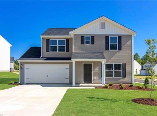 175 Steamboat Ln, Burlington, NC 27217