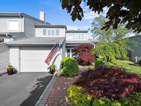 56 Harbour Drive, Blue Point, NY 11715