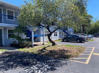 5052 Terrace Club Ln UNIT 102, Tampa, FL 33617