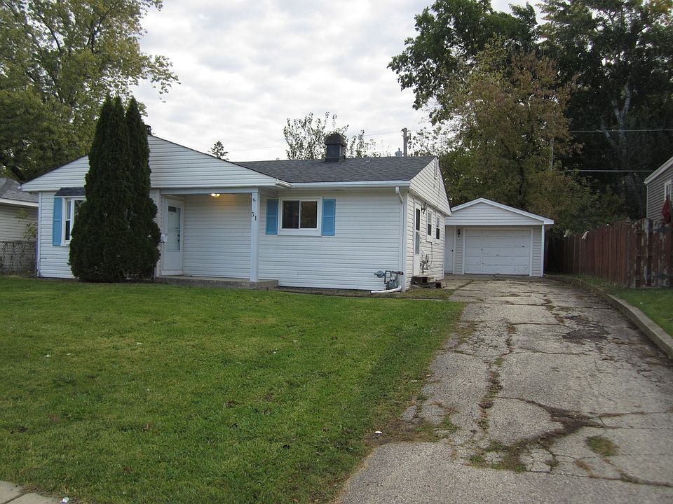 1st image of 51 Ash St
