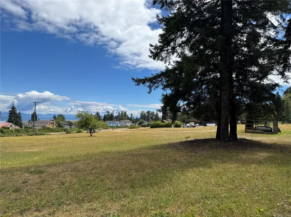 3824 Ross Ave, Comox Valley, BC V0R 2V0
